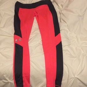Underarmour pink and grey leggings